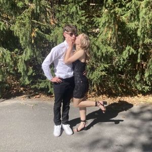 Meet your Posher, Olivia